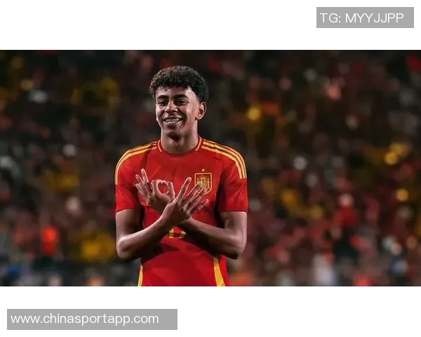 奇妙缘分重现巴黎小将恩贾恩图与亚马尔曾在U10赛场相遇 奇妙缘分重现巴黎小将恩贾恩图与亚马尔曾在U10赛场相遇