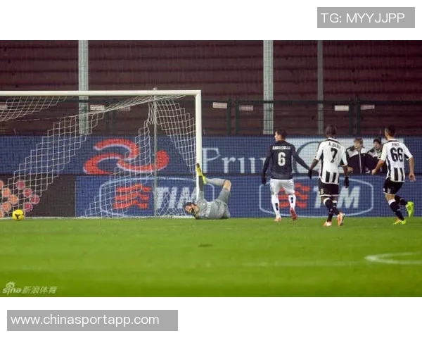 埃尔纳内斯:国米展现意大利足球之巅的实力与风采 埃尔纳内斯:国米展现意大利足球之巅的实力与风采