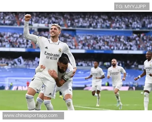 西甲领头羊皇马迎战同城对手巴列卡诺全力争胜考验来临