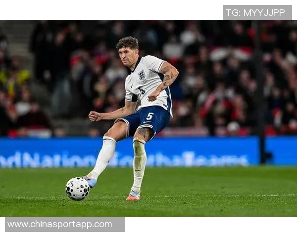 斯通斯谈伤病困扰与退役念头31岁人生路途的艰辛与坚持 斯通斯谈伤病困扰与退役念头31岁人生路途的艰辛与坚持