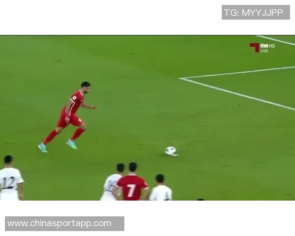 郭全博神勇表现连扑两球令对手外援无奈抱头痛惜展现门将绝技