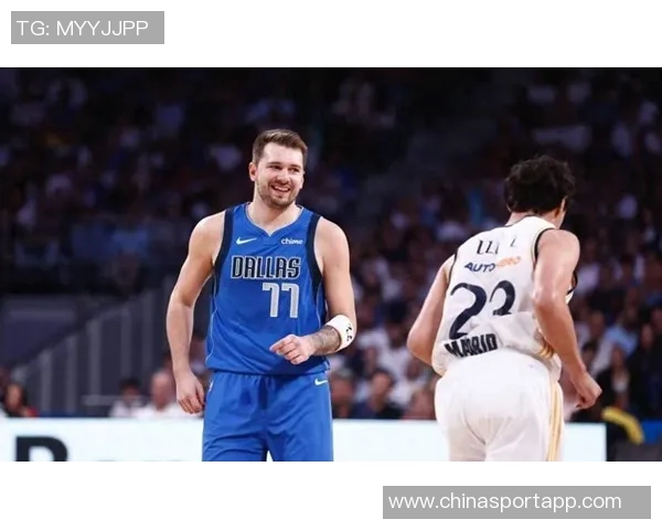 东契奇季前赛首秀表现超预期自信满满期待新赛季挑战 东契奇季前赛首秀表现超预期自信满满期待新赛季挑战