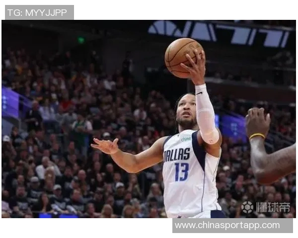 加兰复出状态回暖表现抢眼16投7中三分命中率高达44助攻数接近两位数 加兰复出状态回暖表现抢眼16投7中三分命中率高达44助攻数接近两位数