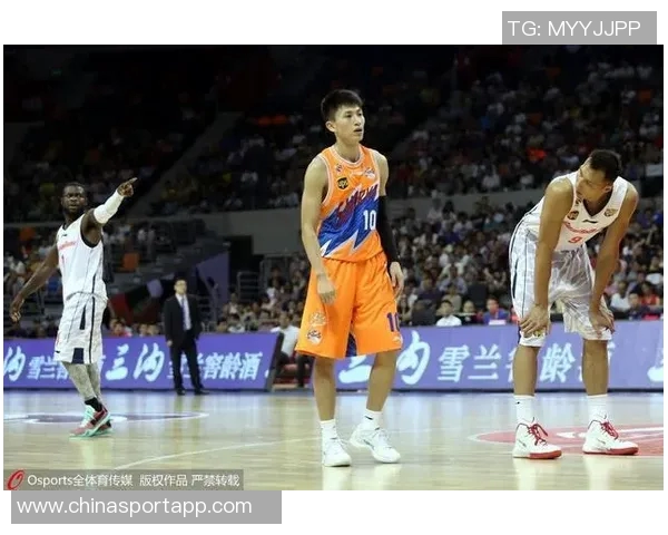 媒体人称庞峥麟运球技巧堪比郭艾伦引发热议