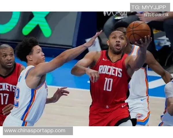 鲍威尔强调篮球团队精神信任队友替补表现出色助力胜利